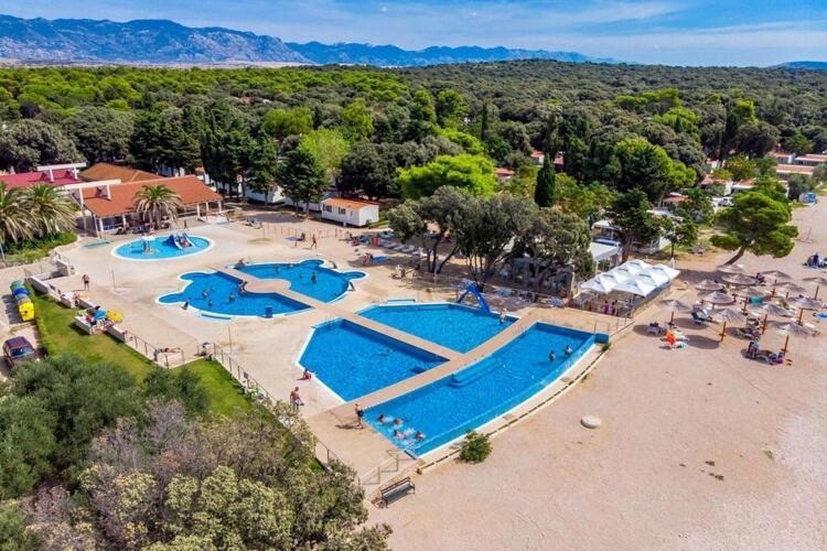 Mobile Home Mediteran Superior By The Pool In Caravan Park Strasko, Novaglia Esterno foto