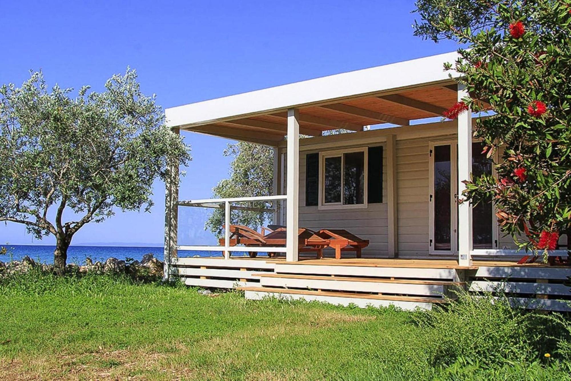 Mobile Home Mediteran Superior By The Pool In Caravan Park Strasko, Novaglia Esterno foto
